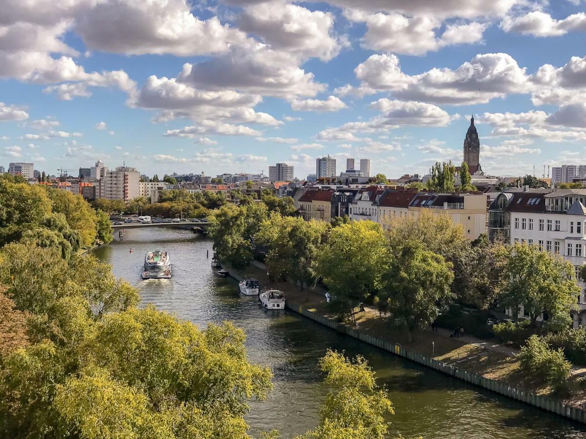 Riverside Apartment Берлин Екстериор снимка