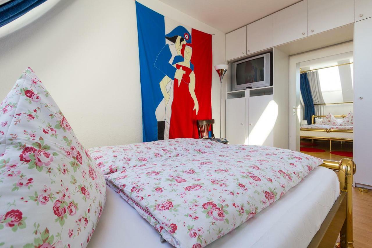 Riverside Apartment Берлин Екстериор снимка