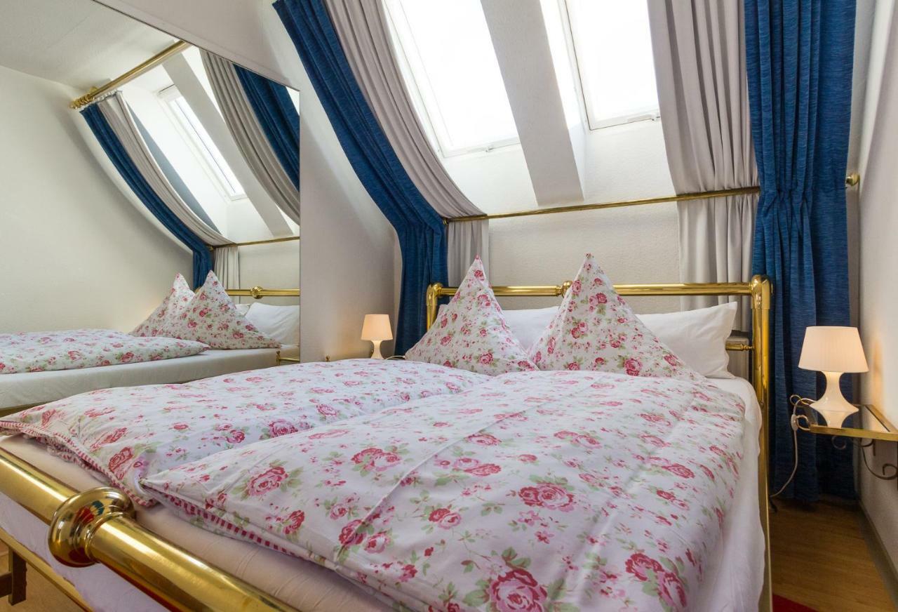 Riverside Apartment Берлин Екстериор снимка